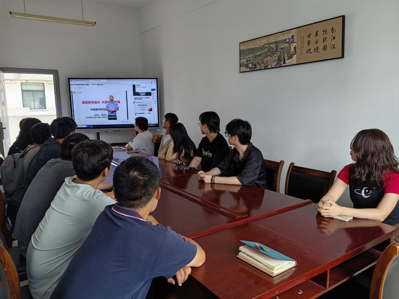 艺同学|公司开展“守护青春 安全有你”系列安全宣传教育活动