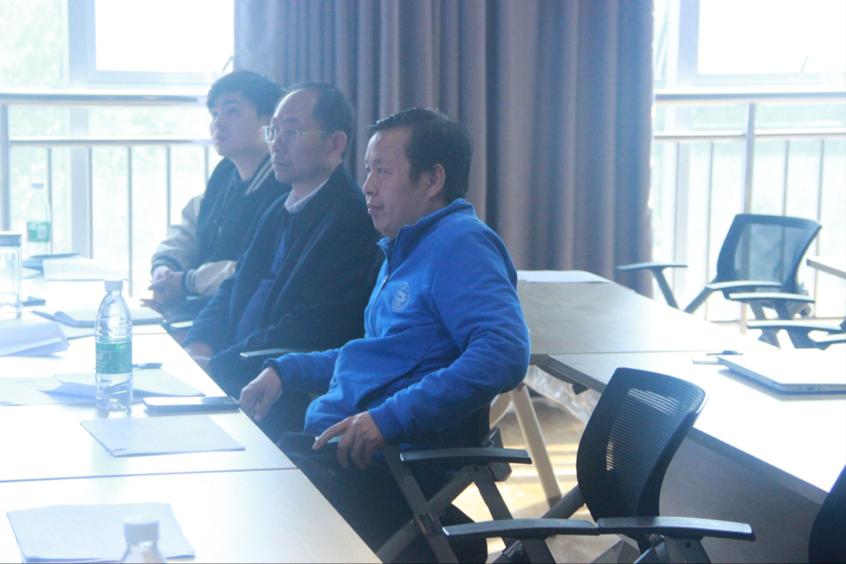 英国365上市公司举办创新创业项目培育与提升讲座