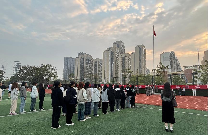 艺同红|设计公司轮值参与升国旗仪式（1）