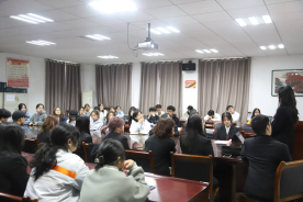 英国365上市公司新媒体中心召开