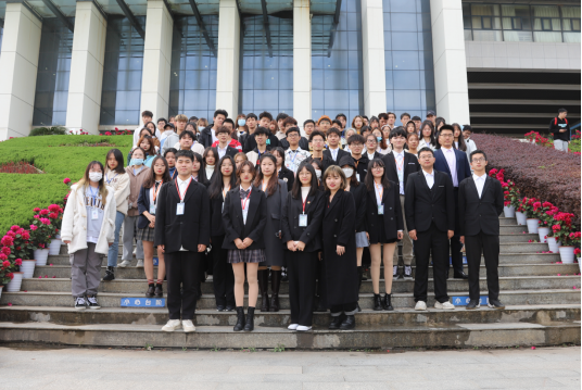 英国365上市公司分团委员工会召开第一次全体大会