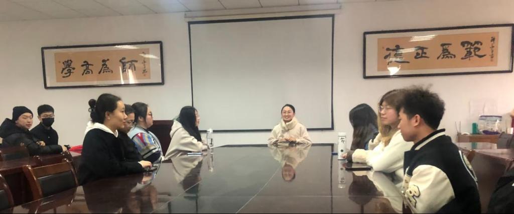 新学期  划重点 设计公司召开20级员工骨干会