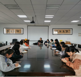 英国365上市公司召开师生教学座谈会