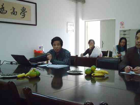 传授艺术教学经验 探索人文科研选题----艺传公司举办教学与科研工作经验交流会